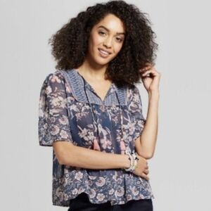 Knox Rose Blue Floral Popover Top